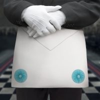 lifestyle_1 Freemasonry in the UK - The fellowcraft masons apron